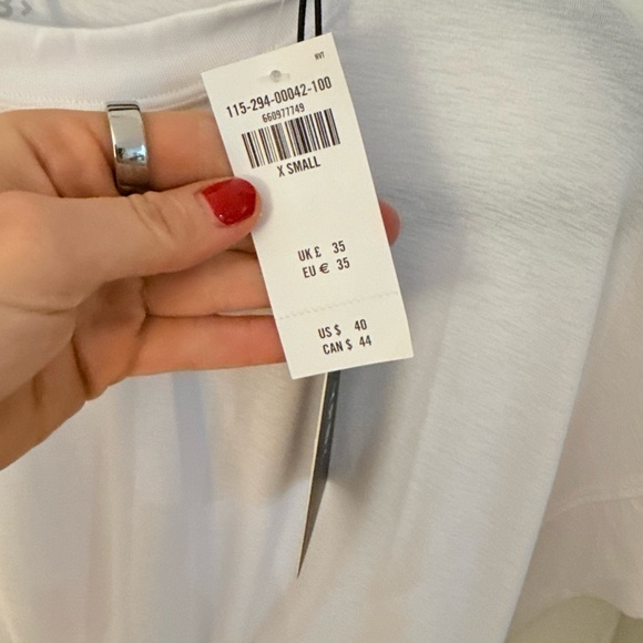 NWT Abercrombie YPD White Active Featherweight Tie Front Tee XS - Picture 6 of 7